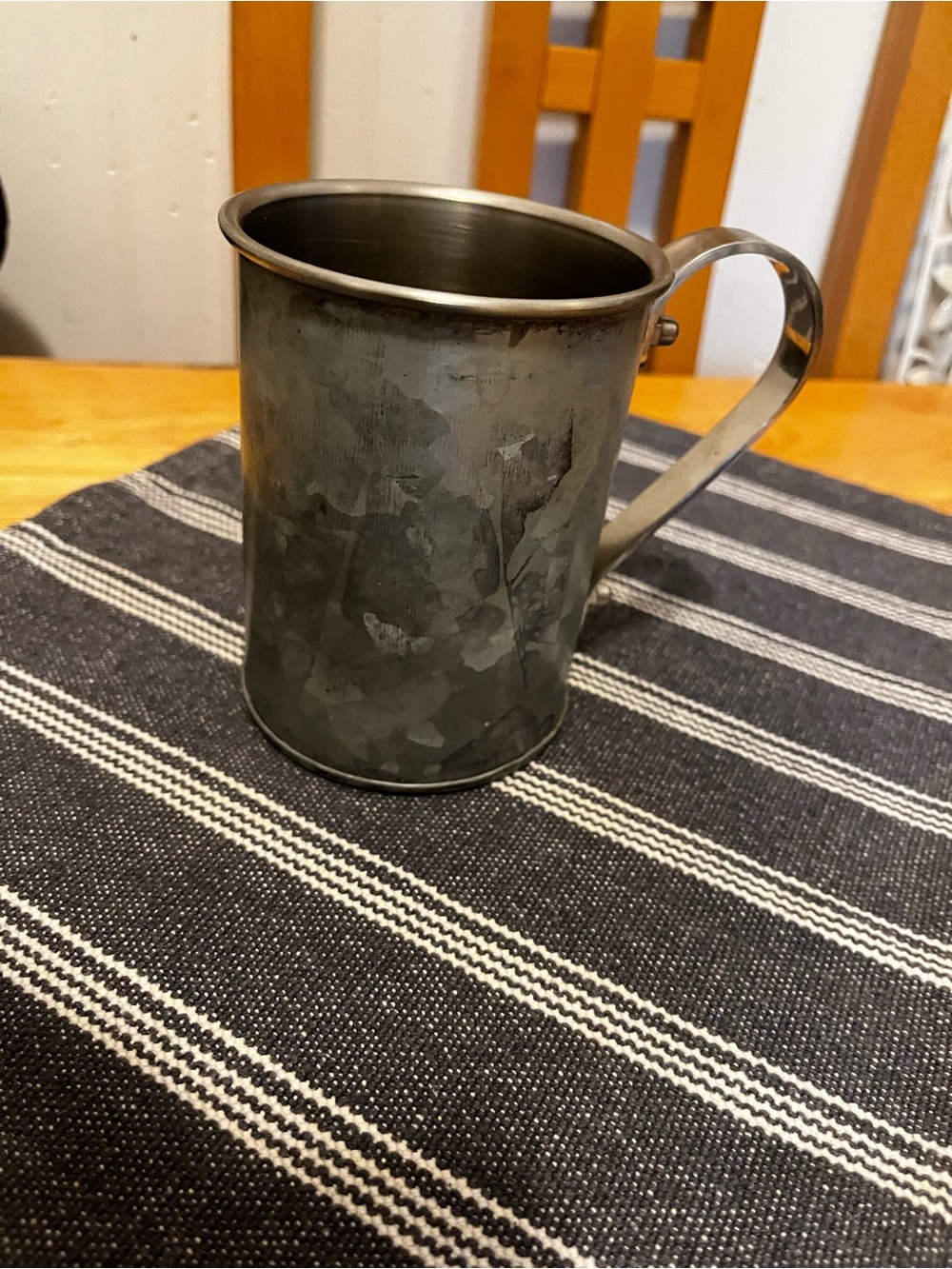 Vintage-Style Metal Tankard Mug in Gunmetal Gray
